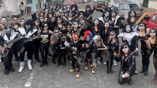 Los KISS de Uyumbicho dieron la vuelta al mundo.