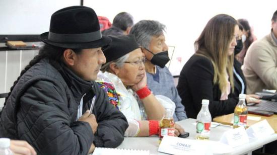 Leonidas Iza, presidente de la Conaie, en la primera mesa de diálogo con el Gobierno. Quito, 13 de julio de 2022