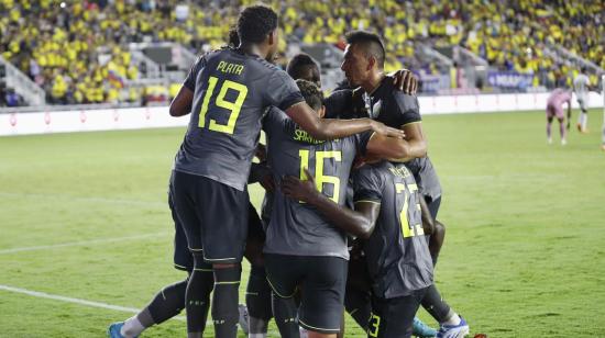 Jugadores de la selección de Ecuador, durante el amistoso ante Cabo Verde, en Estados Unidos, el 11 de junio de 2022.