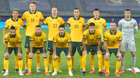 La selección de Australia, antes del partido ante Arabia Saudita, el 30 de marzo de 2022.