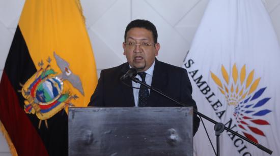 Virgilio Saquicela, presidente de la Asamblea Nacional, durante una rueda de prensa en Guayaquil, el 25 de julio de 2022.