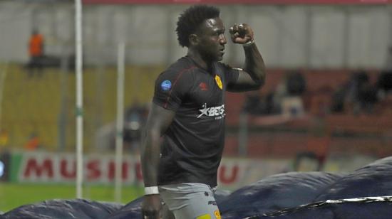 Roberto Ordóñez, delantero de Aucas, durante el partido ante D. Cuenca, el viernes 29 de julio de 2022