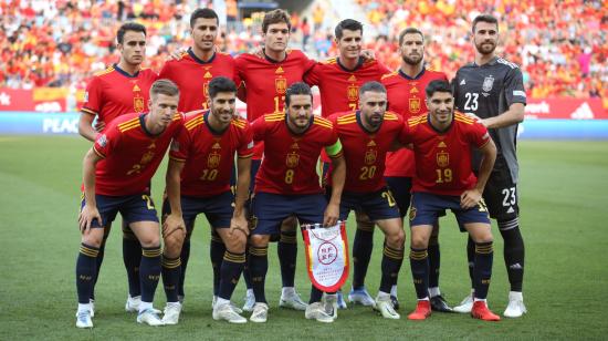 La selección de España, antes de un partido ante República Checa, el 12 de julio de 2022.