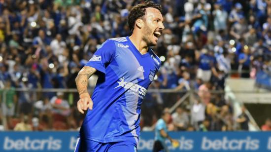 Sebastián Rodríguez, de Emelec, celebra en el partido ante Gualaceo por la LigaPro, el 31 de julio de 2022.