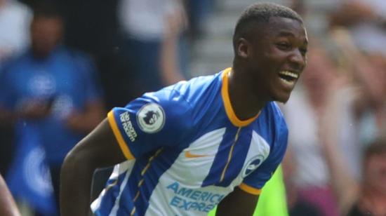 El ecuatoriano Moisés Caicedo festeja su gol anotado con el Brighton frente a Leicester City, el 4 de septiembre de 2022 por la Premier.