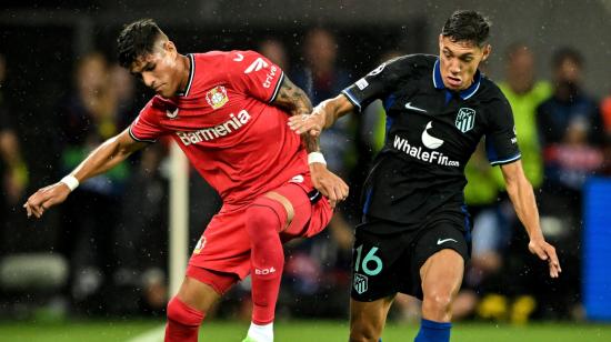 Piero Hincapié, en el partido del Bayer Leverkusen ante el Atlético Madrid, el 13 de septiembre de 2022.