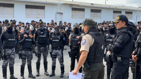 Primera intervención en Socio Vivienda, noroeste de Guayaquil, tras las balaceras del 1 de septiembre de 2022.