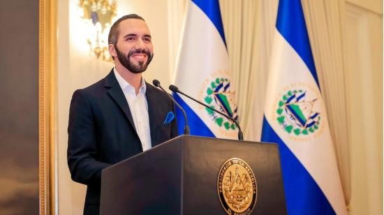 El presidente salvadoreño Nayib Bukele anunció que buscará la reelección en los comicios de 2024.