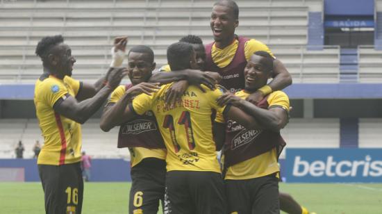 Los jugadores de Barcelona celebran un gol en el Estadio George Capwell, en Guayaquil, el 19 de septiembre de 2022.