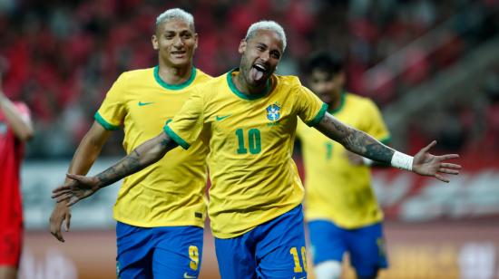 Neymar tras anotar durante el partido amistoso entre Corea del Sur y Brasil en el Estadio Mundial Sangam en Seúl, el 2 de junio de 2022.