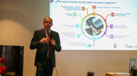 El ministro 
de Producción, Julio José Prado, expuso el actual clima de negocios para atraer inversión extranjera al país, en el encuentro Ecuador Open for Business, organizado por la Cámara Española de Comercio, en abril de 2022.