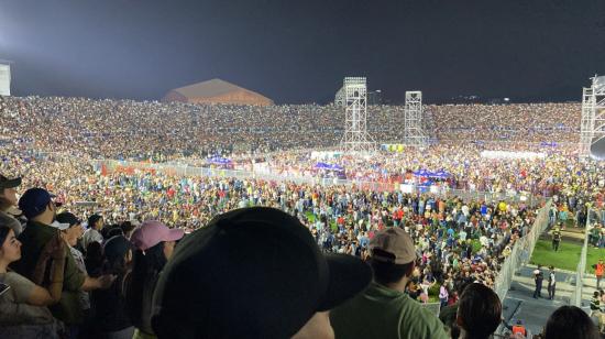 Daddy Yankee, el reguetonero de Río Piedras, llenó el estadio Modelo de Guayaquil.