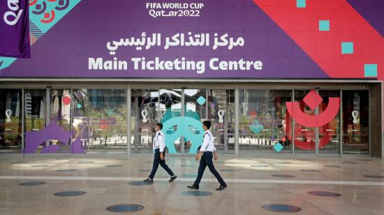 Vista del Centro de Convenciones y Exposiciones de Doha donde se concentran los servicios de para los aficionados: recogida de entradas, tarjeta 'Haya' y servicios consulares.