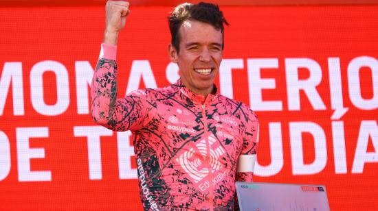 Rigoberto Urán celebra su victoria en la Etapa 17 de la Vuelta a España, el 7 de septiembre de 2022.