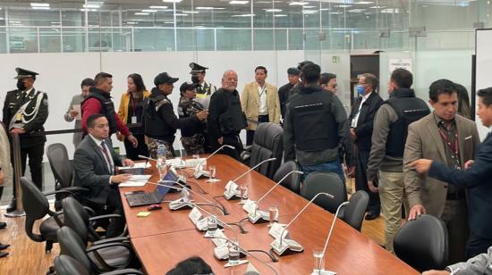 Carlos Pareja Yannuzzelli, exfuncionario del correísmo, en la Comisión de Fiscalización de la Asamblea. Quito, 9 de noviembre de 2022