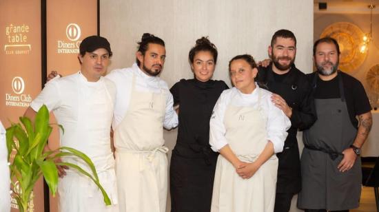 Miembros del restaurante Nuema en junio de 2021.