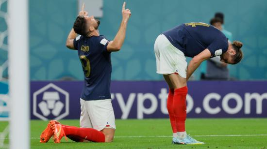 Olivier Giroud, de Francia, festeja su gol frente a Australia por la Copa del Mundo, el 22 de noviembre de 2022. 