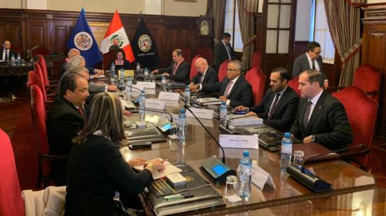 El Grupo de Alto Nivel de la OEA en Perú se reunió el 21 de noviembre de 2022 en Lima, con varias autoridades peruanas, para analizar la situación de su presidente Pedro Castillo.