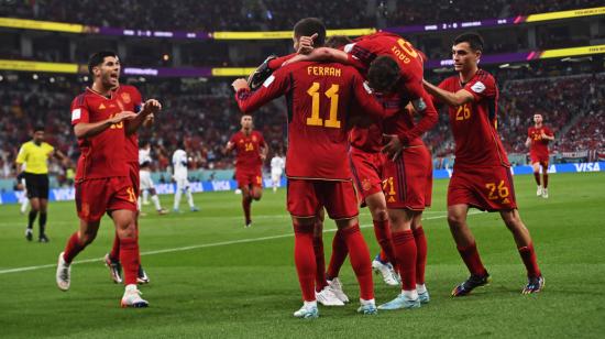 La jugadores de la selección de España celebran en el partido ante Costa Rica, el 23 de noviembre de 2022.