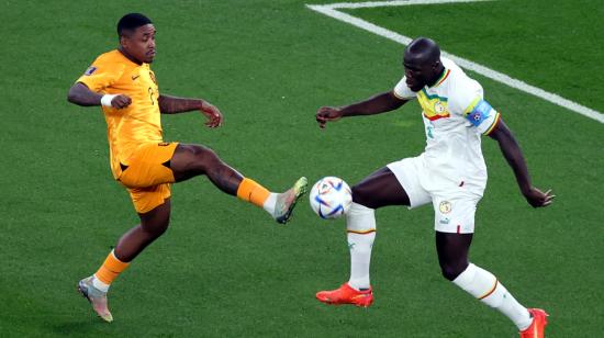 Steven Bergwijn, delantero de Países Bajos, durante el partido ante Senegal, el 21 de noviembre de 2022.