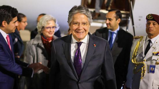 El presidente Guillermo Lasso a su arribo al Aeropuerto Internacional Felipe Ángeles (AIFA) de México, el 23 de noviembre de 2022.