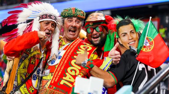 Hinchas de Portugal en el partido ante Ghana, en el Estadio 974 en Qatar, el 24 de noviembre de 2022.