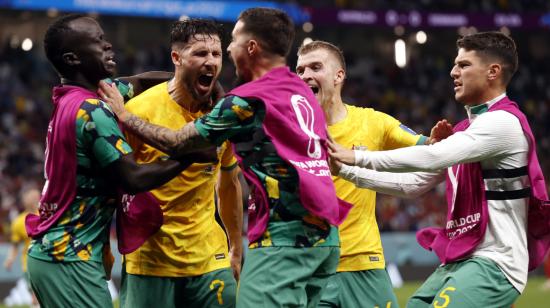 Los jugadores de Australia celebran en el partido ante Dinamarca, el 30 de noviembre de 2022.