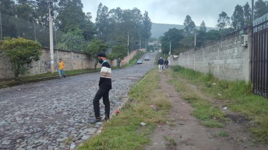 Habitantes del barrio Miranda Alto de Quito, el 5 de enero de 2023.