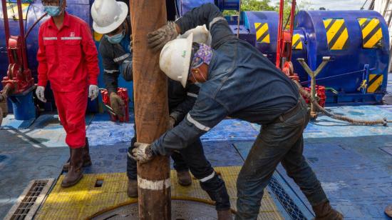 Imagen referencial de un pozo petrolero en Ecuador, en diciembre de 2022.