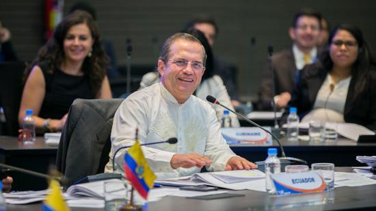 El canciller Ricardo Patiño una reunión de Unasur, el 28 de enero de 2016. 