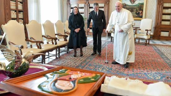 El papa Francisco recibió en audiencia el presidente ecuatoriano, Guillermo Lasso. Vaticano, 21 de enero de 2023