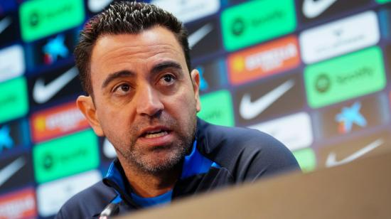 El entrenador del FC Barcelona, Xavi Hernández, durante la rueda de prensa posterior al entrenamiento realizado en la Ciudad Deportiva de San Joan D'Espí, el 21 de enero de 2022.