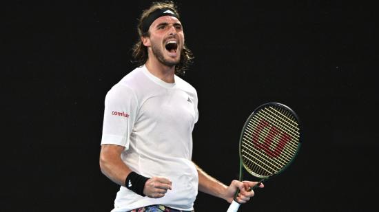 Stefanos Tsitsipas durante su partido de cuarta ronda contra Jannik Sinner en el Abierto de Australia, el 22 de enero de 2023.