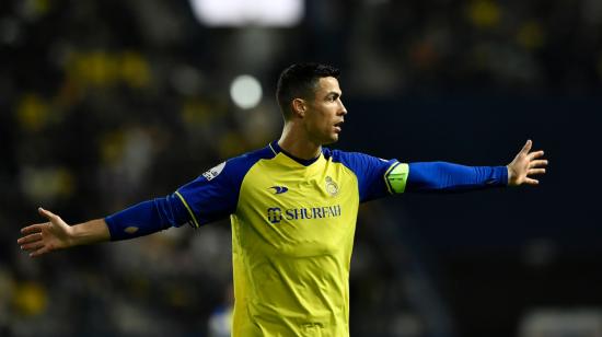 Cristiano Ronaldo reacciona durante el partido de la Saudi Pro League entre Al-Nassr y Al Ettifaq en Riad, Arabia Saudita, el 22 de enero de 2023.