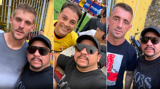 Luis Valencia junto a Javier Burrai, Carlos Alfaro Moreno y Damián Díaz, en el estadio Banco Pichincha. 