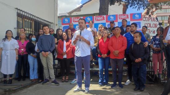 El alcalde electo de Quito, Pabel Muñoz, durnate una rueda de prensa ofrecida la mañana del 9 de febrero de 2023.