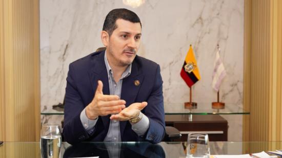 El presidente de la Cámara de Comercio de Guayaquil, Miguel Ángel González, en una entrevista con Primicias el 14 de febrero de 2023.