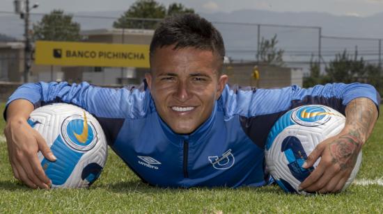 Layan Loor, jugador de Universidad Católica, en el Complejo de la Armenia. 