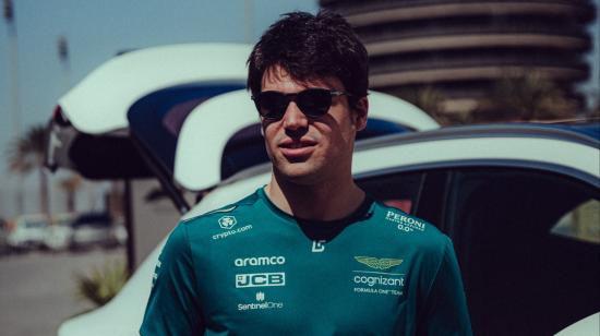 El piloto Lance Stroll, de la escudería Aston Martin, en Baréin antes del primer Gran Premio de la F1 2023.