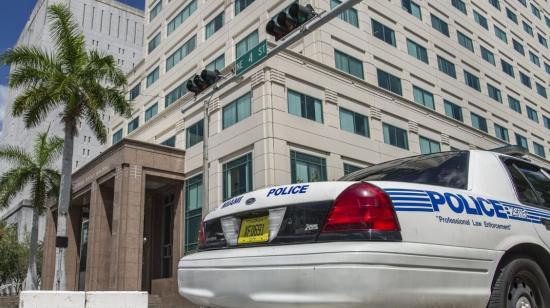 Fotografía del edificio James L King de la corte federal de Justicia en Miami, Florida. Tres ecuatorianos fueron condenados por narcotráfico.