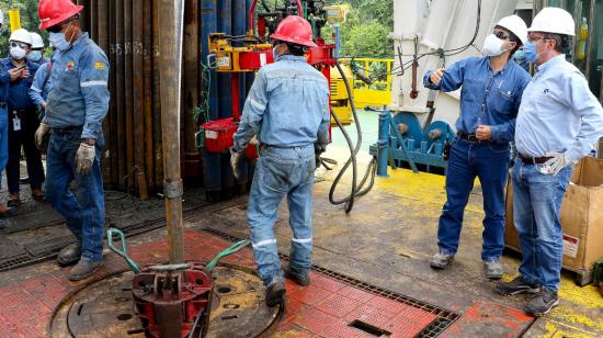 Producción petrolera en el campo ITT, específicamente en el área de Tambococha. Foto de archivo de Petroecuador del 4 de marzo de 2021.