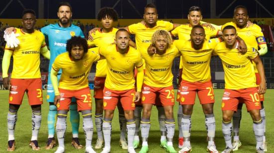 Los jugadores de Aucas, durante la Noche del Campeón, el 27 de enero de 2022.