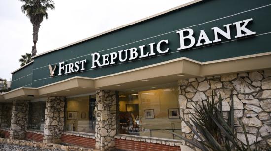 Sucursal del First Republic Bank, en California, Estados Unidos. Foto del 20 de marzo de 2023. 