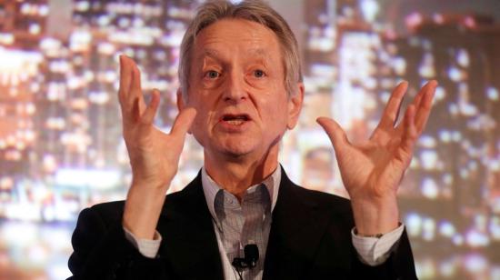 Geoffrey Hinton durante un congreso tecnológico en Toronto, el 4 de mayo de 2017. 