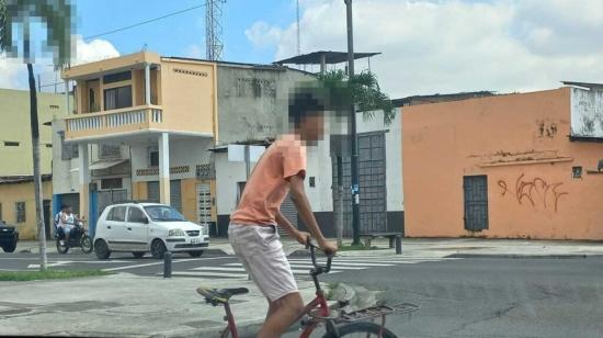 Calle Gómez Rendón y la 14 en el suroeste de Guayaquil, donde se produjo la masacre de 10 personas la noche del sábado 29 de abril de 2023.