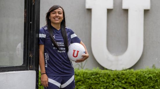 Angie Tellez posa en el Centro de Alto Rendimiento de Pomasqui, de Liga de Quito, en abril de 2023. 