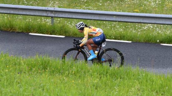 Miryam Núñez durante la Etapa 1 de Itzulia, el 12 de mayo de 2023. 