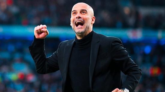 Pep Guardiola festeja uno de los goles del Manchester City ante el Real Madrid, el 17 de mayo de 2023.