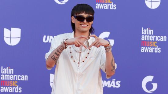 El cantante mexicano Peso Pluma en el Latin American Music Awards, el 20 de abril de 2023.