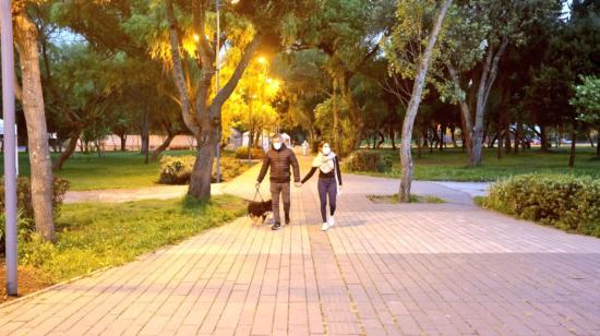 Imagen referencial de un parque de Quito.